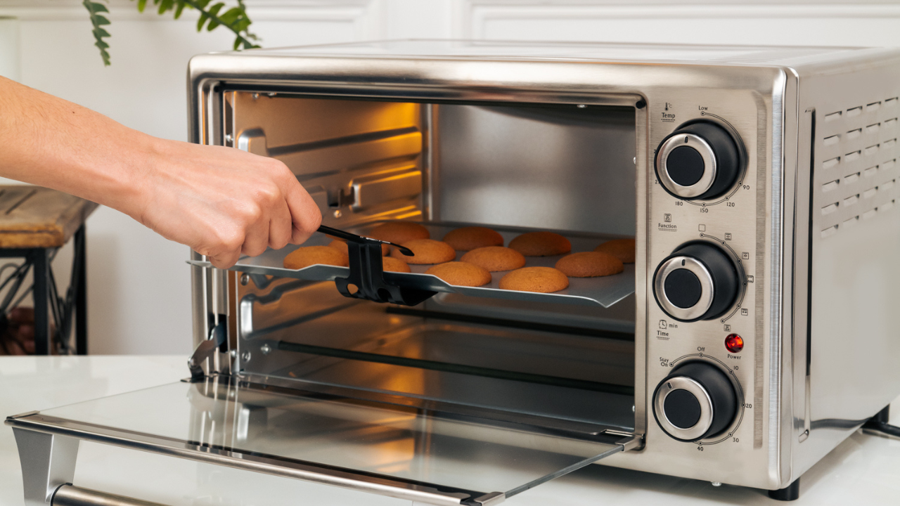 Baking Butter Cookies with Joy using the Osmon OTG